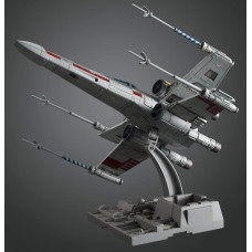 Star Wars Сборная модель истребителя X-Wing Люка Скайвокера