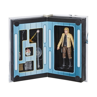 Фигурка Хасбро Люк Скайвокер из комикса Марвел Скайвокер наносит удар