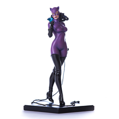 Catwoman Art Scale 1/10 - By Ivan Reis