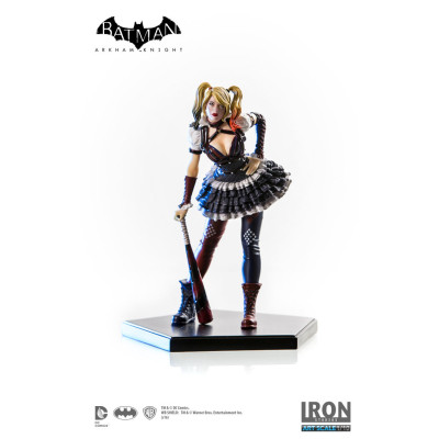 Фигурка Харли Квин из компьютерной игры Batman: Arkham Knight