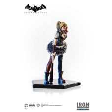 Фигурка Харли Квин из компьютерной игры Batman: Arkham Knight