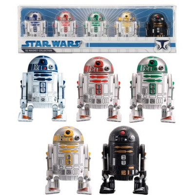 Набор магнитов в форме роботов R2